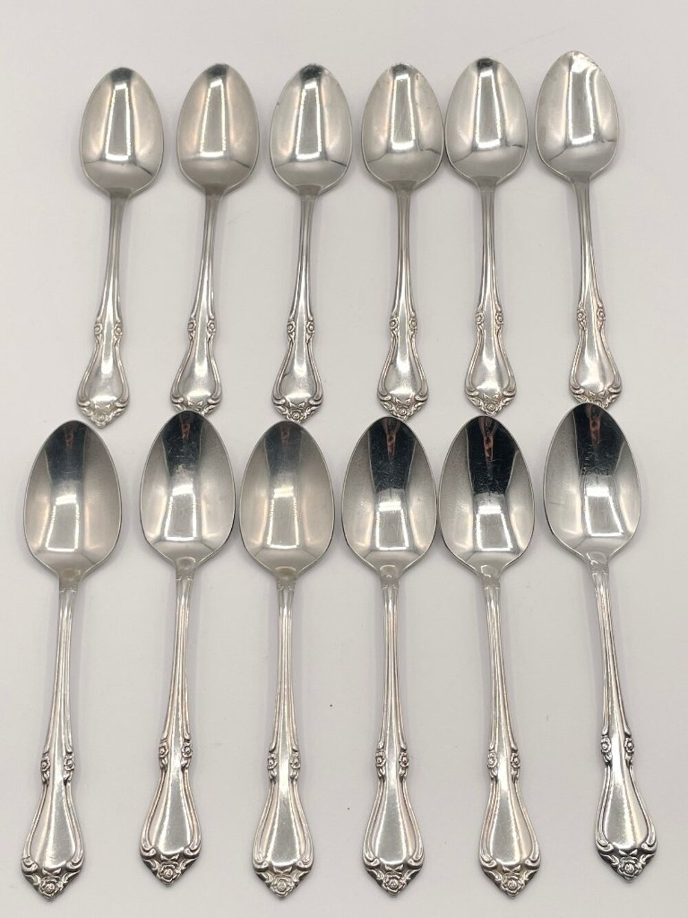 Oneida Celebrity SSS Set of 12 Teaspoons 6" Stainless Flatware